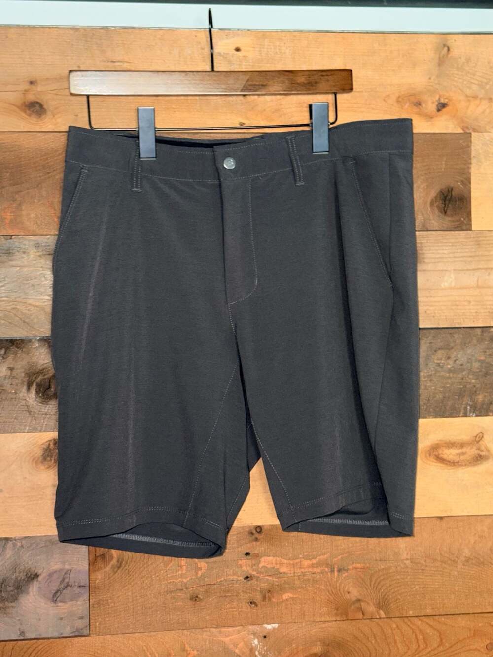 BYLT Premium Basics Kinetic Short Size 34 Charcoal Grey